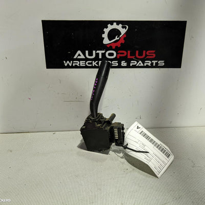 2006 TOYOTA HIACE COMBINATION SWITCH