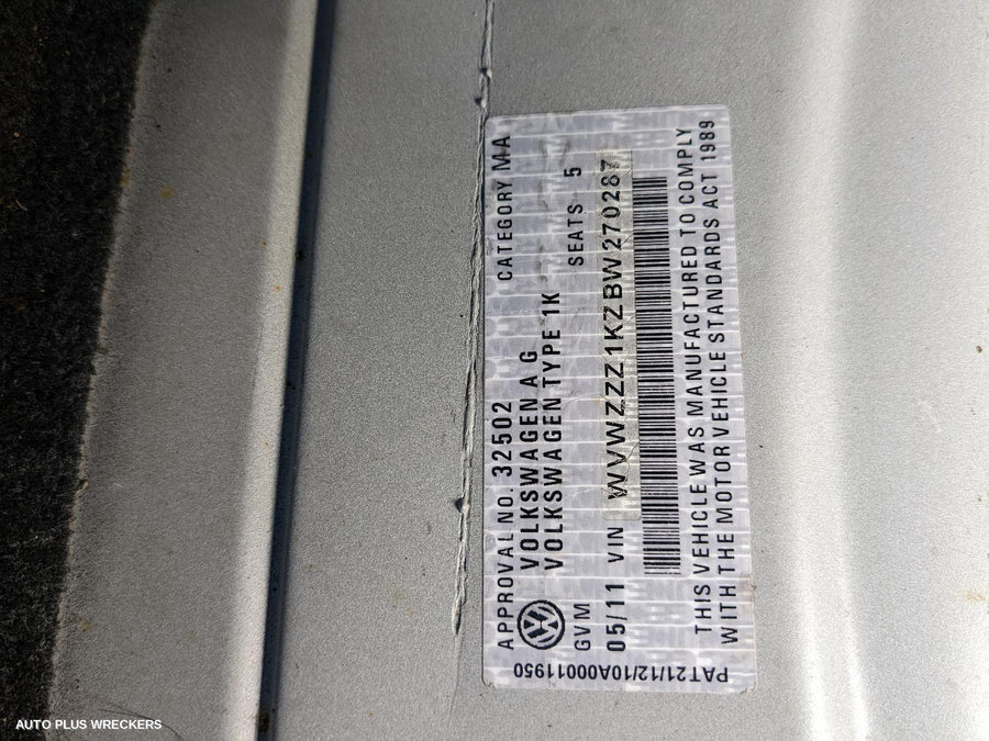 2011 Volkswagen Golf Left Rear Door Window