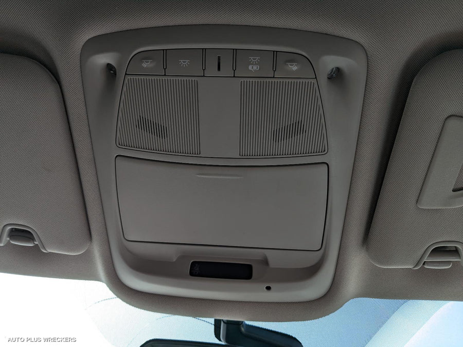 2016 Renault Kaleos Right Front Door