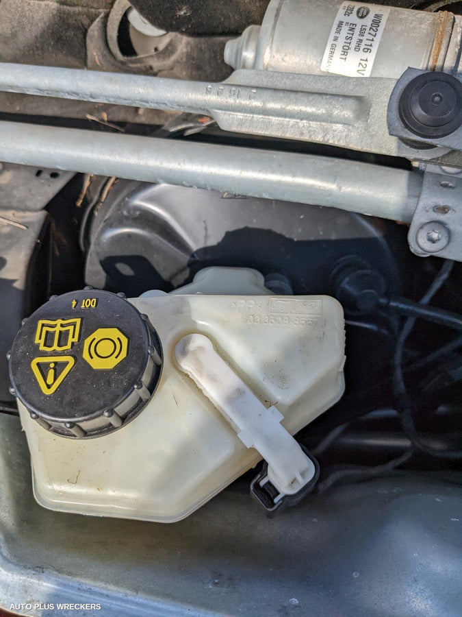 2012 LAND ROVER RANGEROVER EVOQUE LEFT DOOR MIRROR