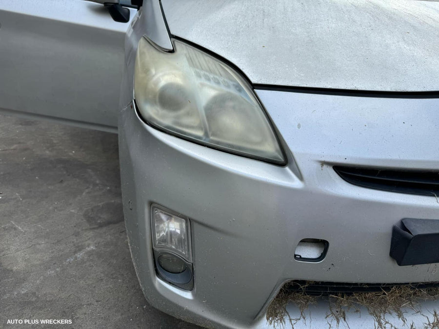 2009 Toyota Prius Bonnet