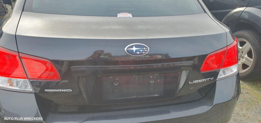 2010 Subaru Liberty Right Rear Door Sliding