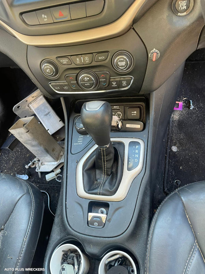 2015 Jeep Cherokee Left Door Mirror