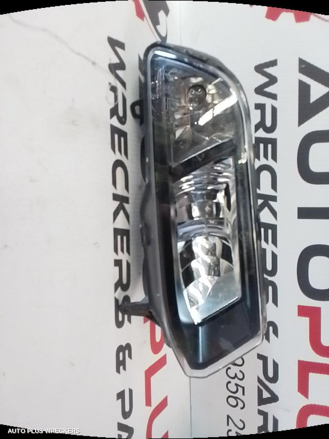 2014-2017 Volkswagen Polo Right Indicator Fog Side