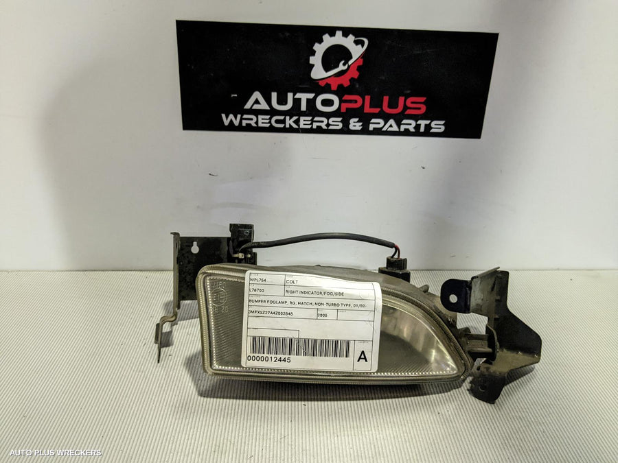 2005 Mitsubishi Colt Right Indicator Fog Side
