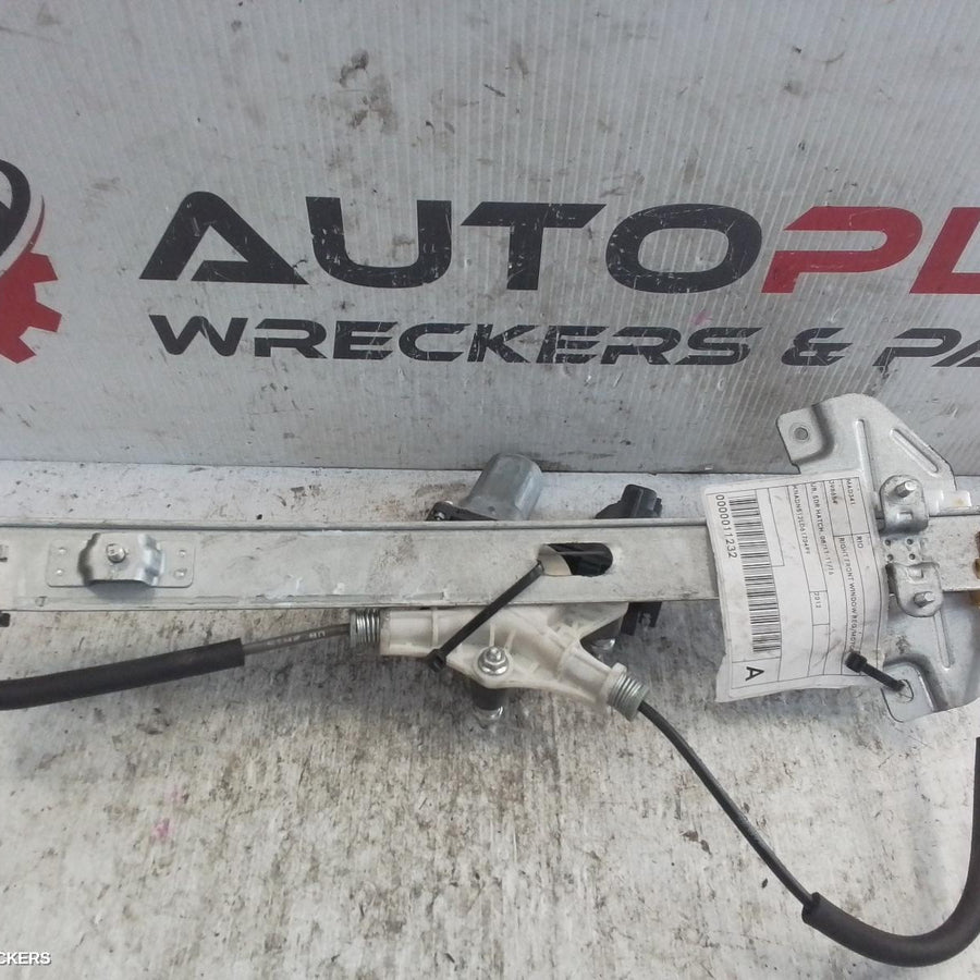 2011-2016 Kia Rio Right Front Window Reg Motor