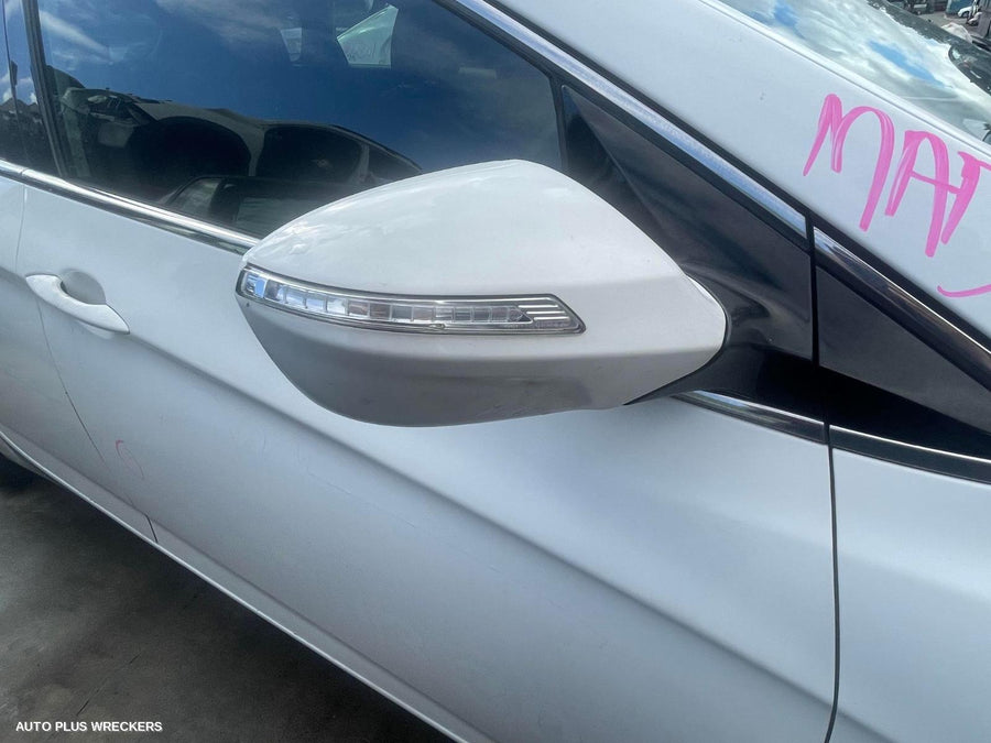 2014 Hyundai I40 Front Bumper