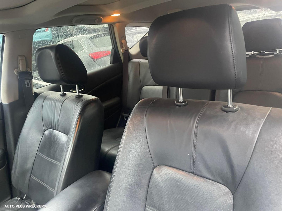 2012 Nissan Murano Right Front Door Window