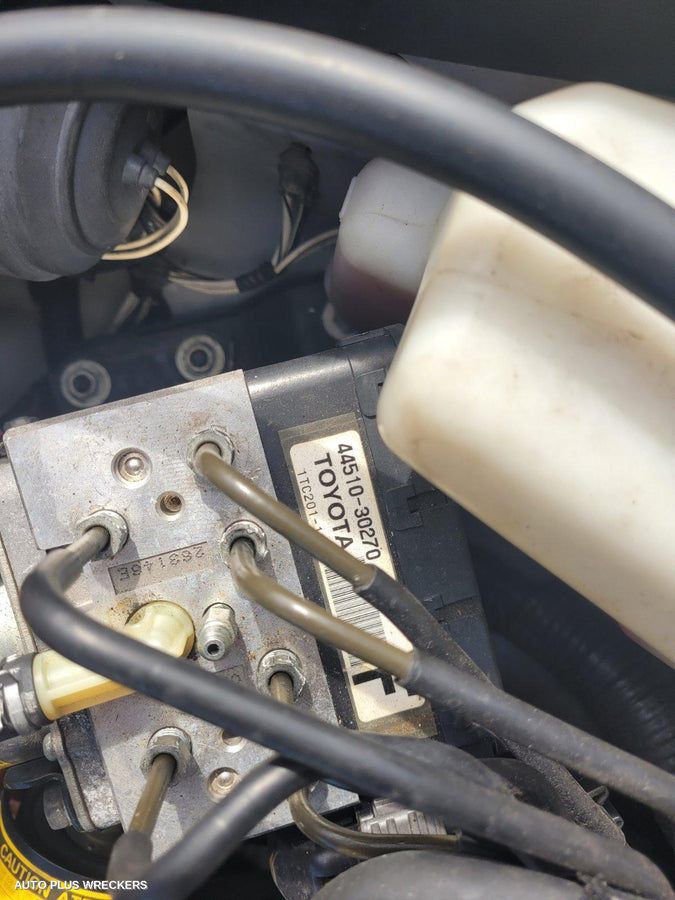 2010 Toyota Camry Rear Garnish