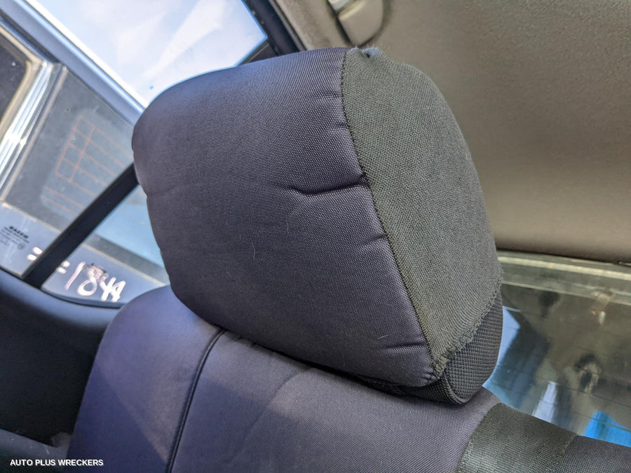 2007 Nissan Navara Right Guard