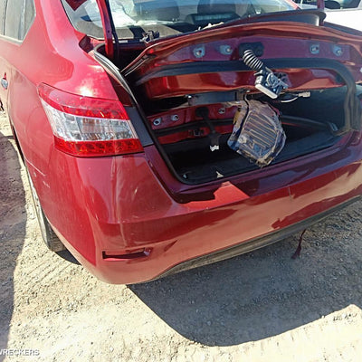2014 Nissan Pulsar Left Front Door Window