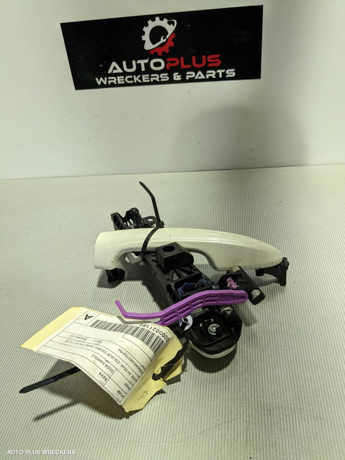 2017 Toyota Rav4 Door Handle