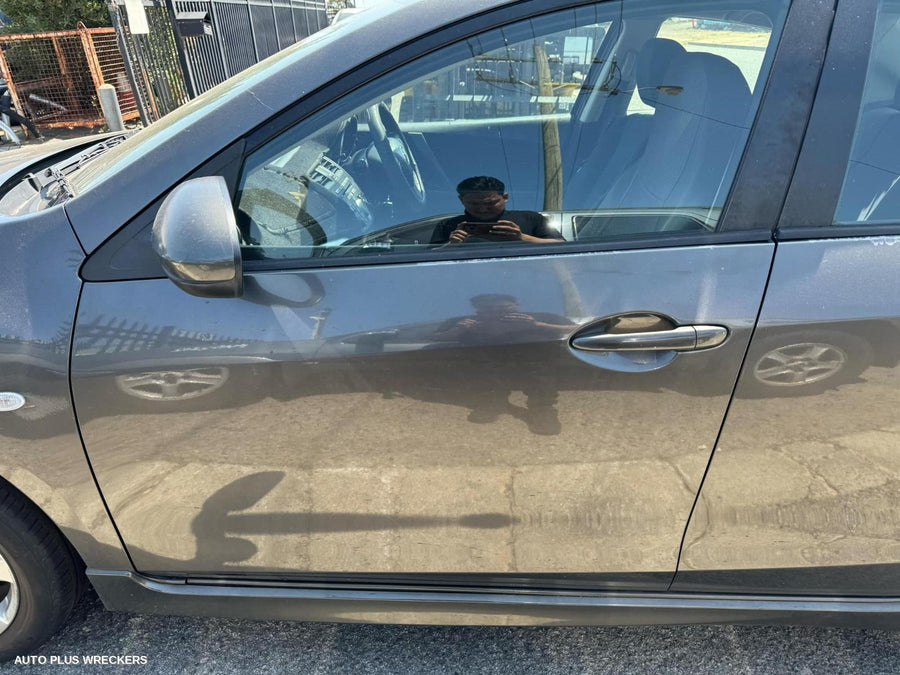 2009 Mazda 3 Left Headlamp