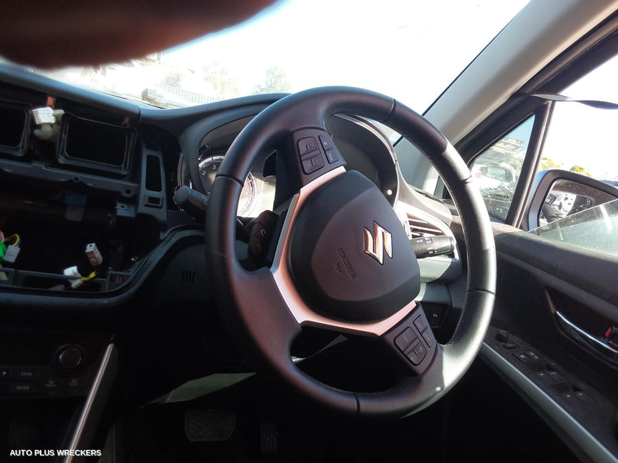 2017 Suzuki S-cross Left Taillight