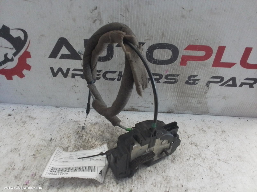 2007-2014 Nissan Dualis Door Boot Gate Lock