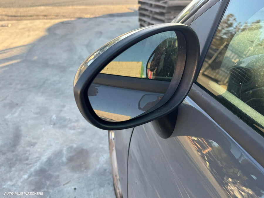 2015 Fiat 500 F Bar Reinforc Brack