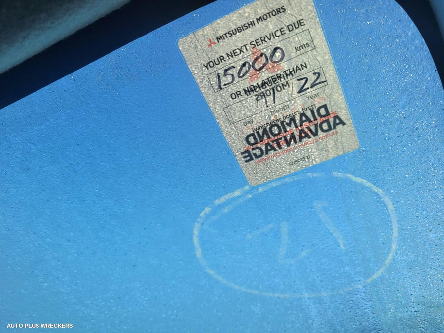 2021 Mitsubishi Asx Headrest