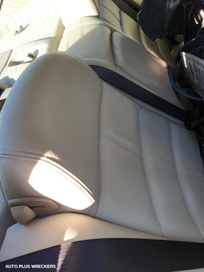 2009 FORD FALCON OVERFLOW BOTTLE