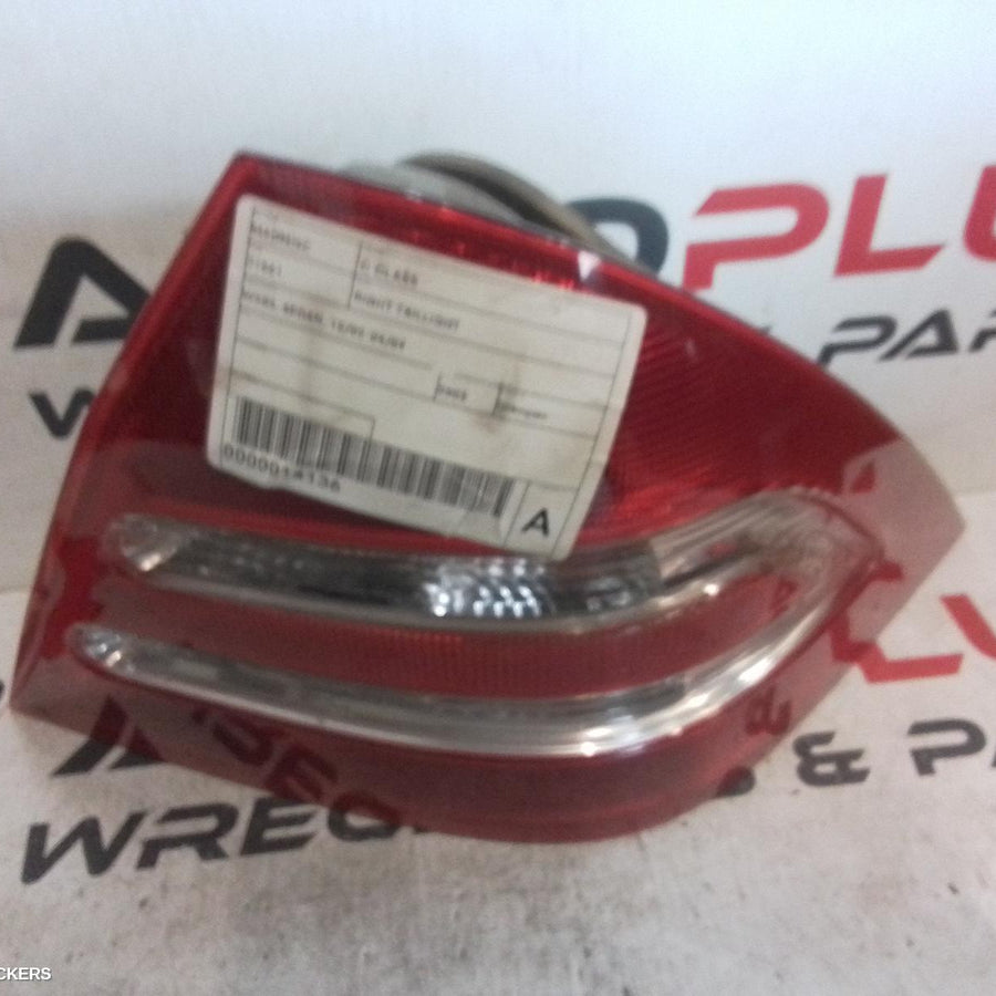 2003 Mercedes C Class Right Taillight
