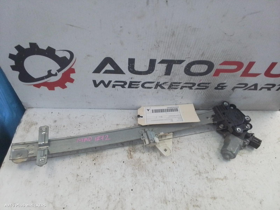 2011-2017 Subaru Xv Right Front Window Reg Motor