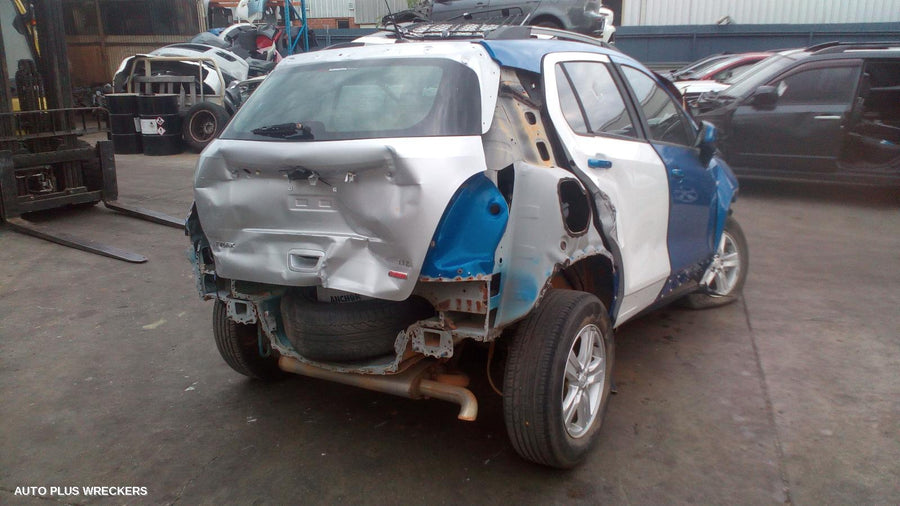 2018 Holden Trax Right Door Mirror