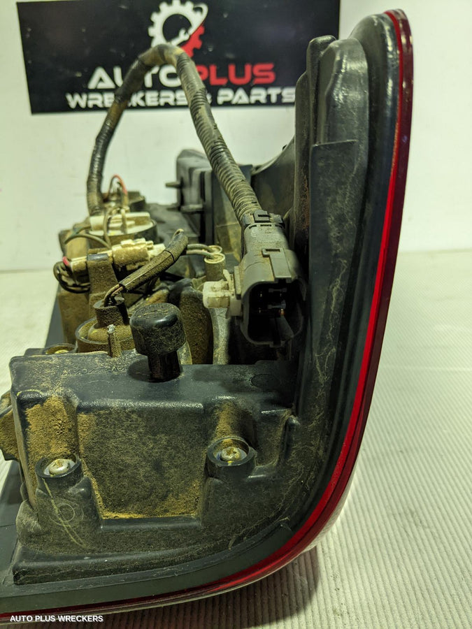 2014 Isuzu Dmax Right Taillight