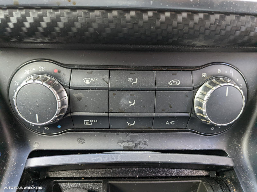 2014 Mercedes A Class Left Driveshaft