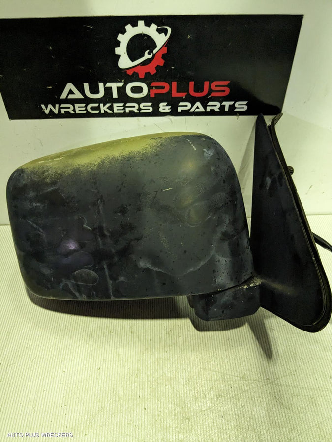 1997-2004 Nissan Patrol Right Door Mirror