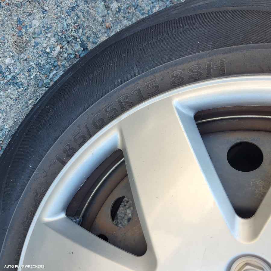 2013 Nissan Almera Right Door Mirror