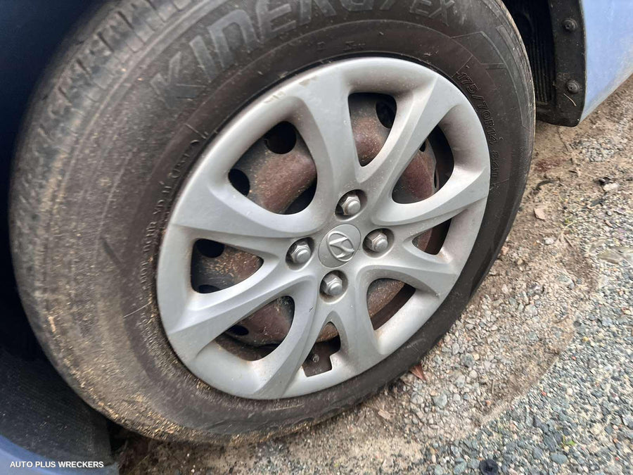 2011 Hyundai Accent Alternator