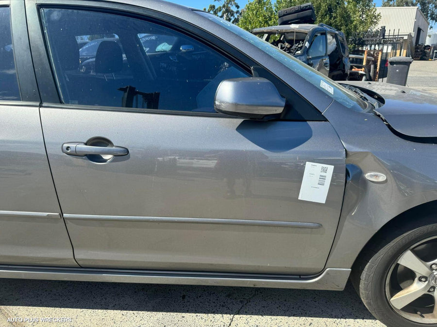 2005 Mazda 3 Left Door Mirror