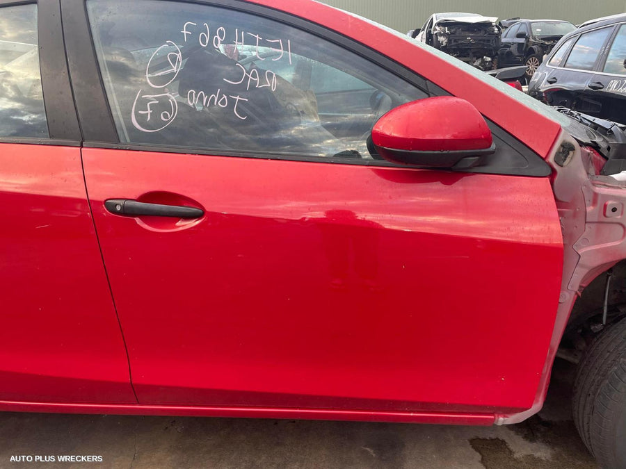 2009-2013 Mazda 3 Left Rear Door Window
