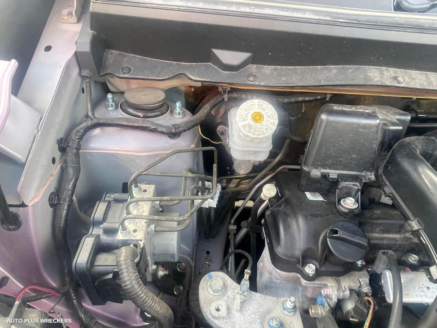 2015 Mitsubishi Mirage Left Front Door Window