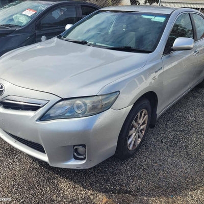 2010 Toyota Camry Rear Garnish