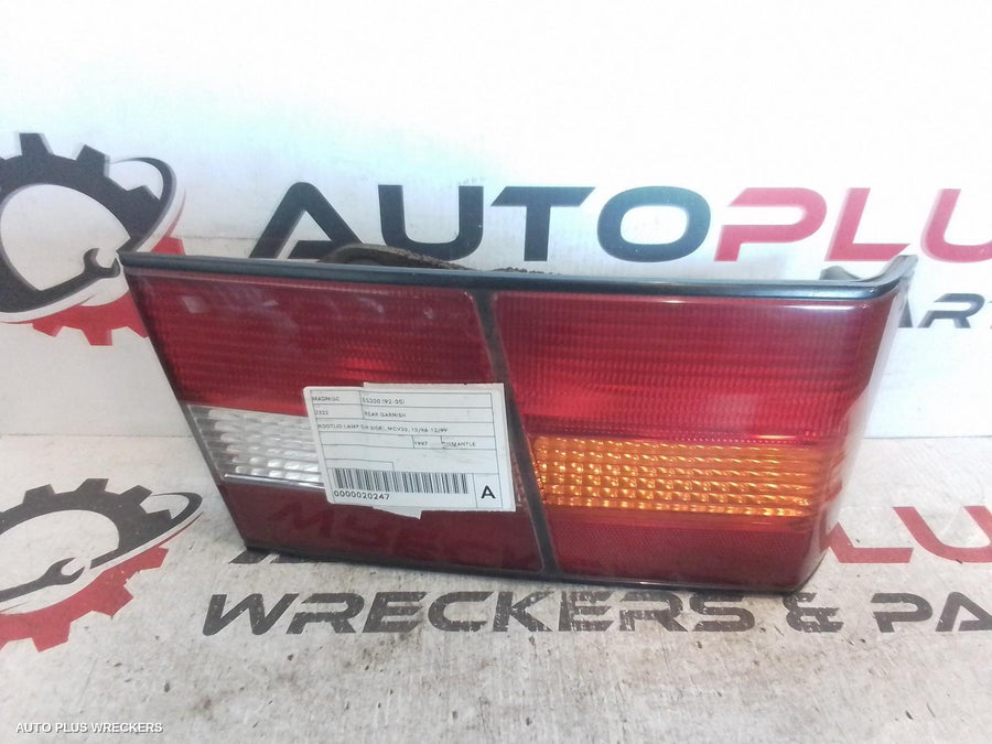 1996-1999 Lexus Es300 (92-05) Rear Garnish