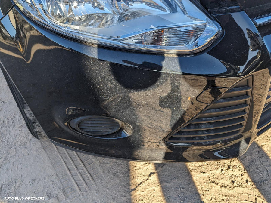 2014 Ford Focus Left Guard