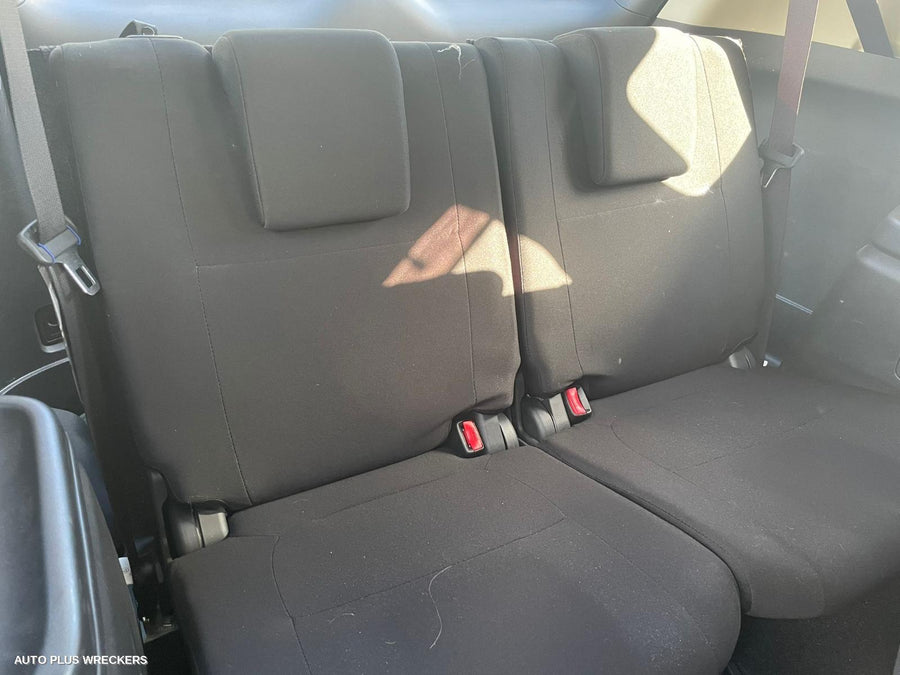 2017 Mitsubishi Outlander Left Driveshaft