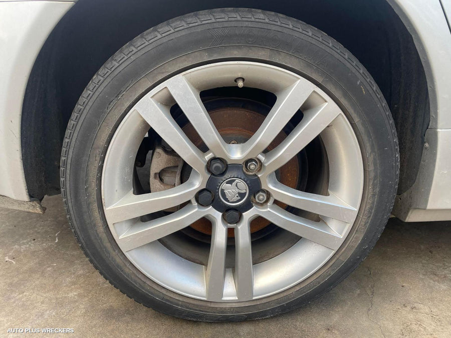 2006 Holden Commodore Right Door Mirror