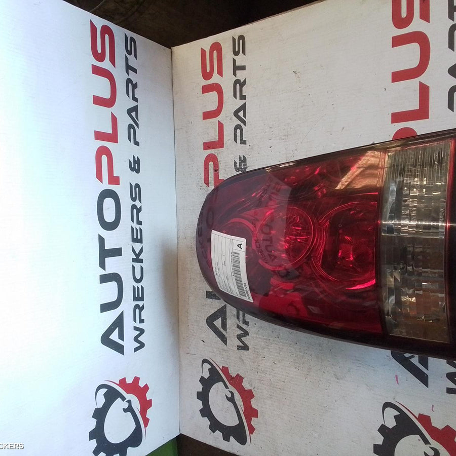 2003-2006 Ssangyong Rexton Left Taillight