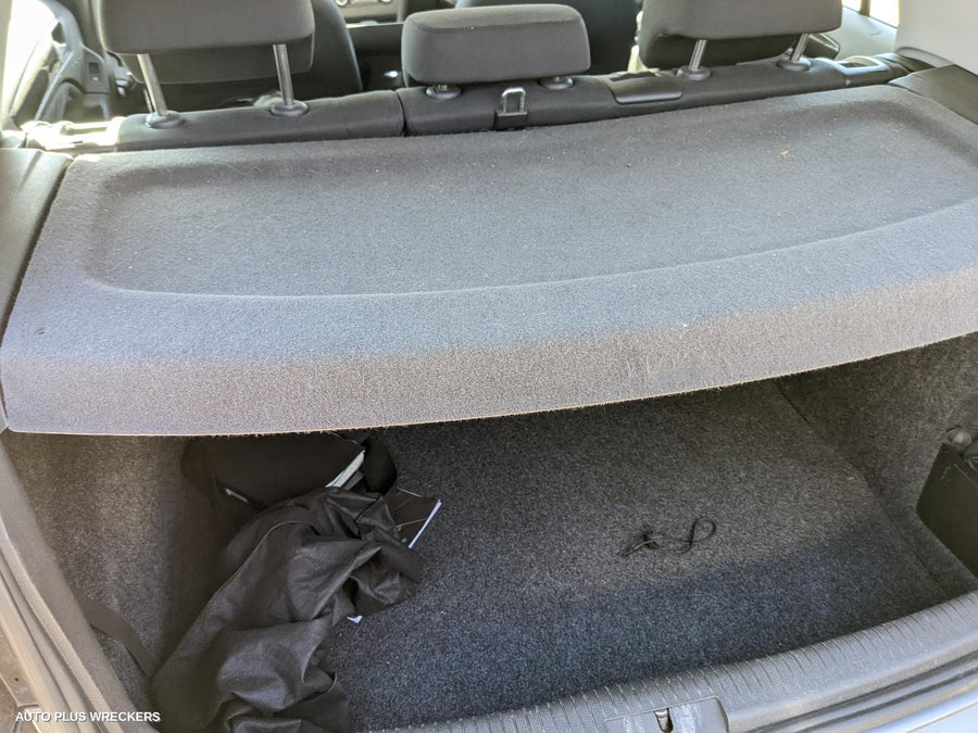 2009 Volkswagen Golf Right Taillight