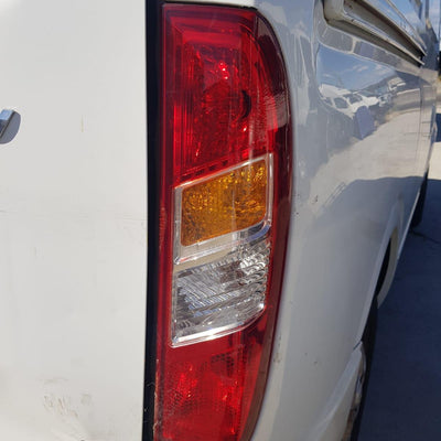 2015 Ldv V80 Right Front Door Window