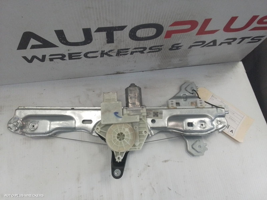 2017-2021 Nissan Qashqai Left Rear Wnd Reg Motor