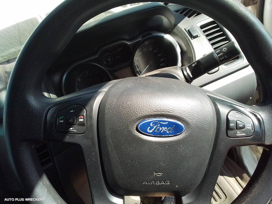 2013 Ford Ranger Right Front Hub Assembly