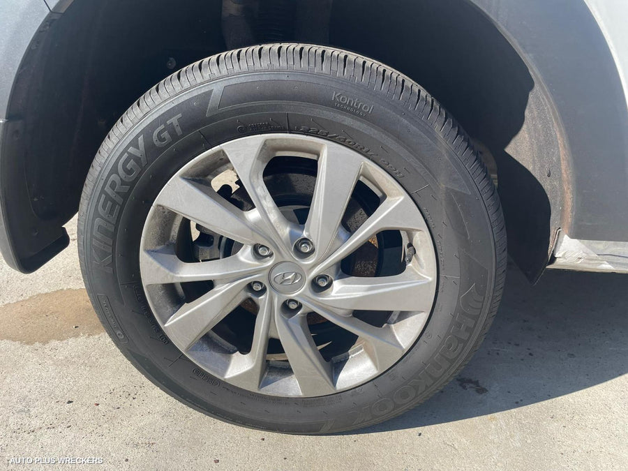 2020 Hyundai Tucson Right Front Door