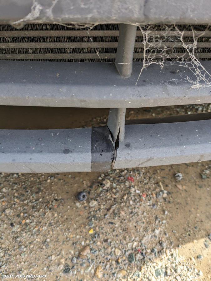 2011 Mercedes Vito F Bar Reinforc Brack