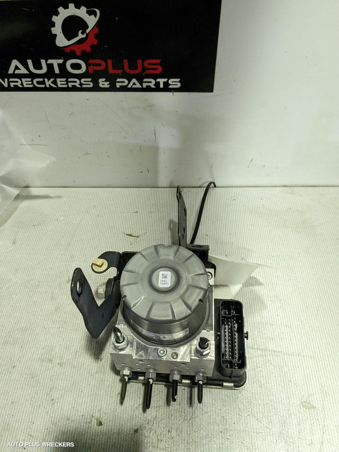 2015-2022 Mitsubishi Outlander Abs Pump Modulator