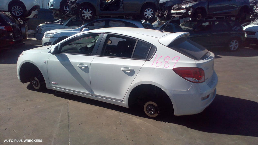 2014 Holden Cruze Right Door Mirror