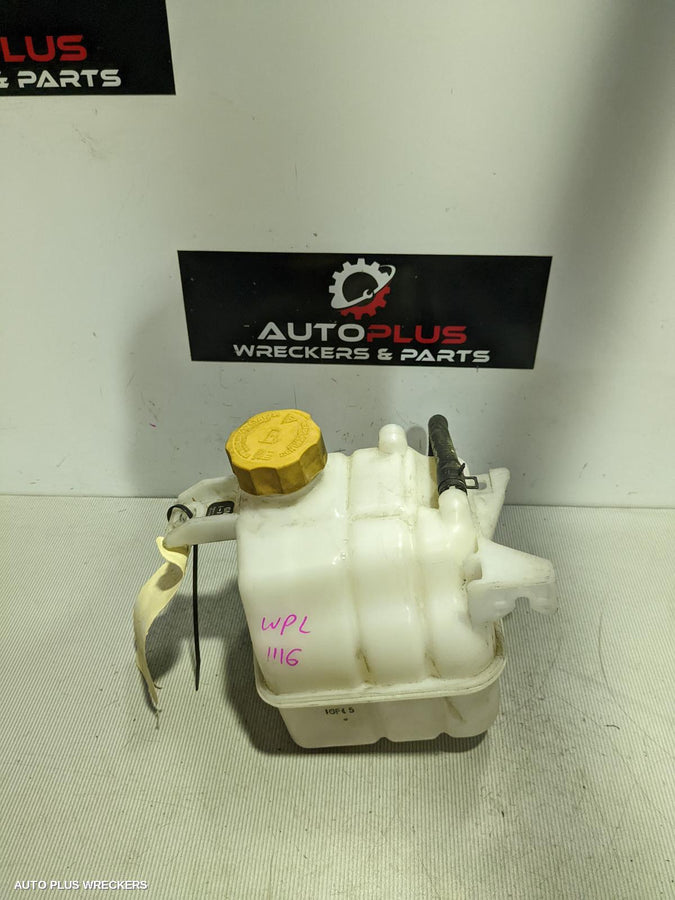 2016 Holden Captiva Overflow Bottle