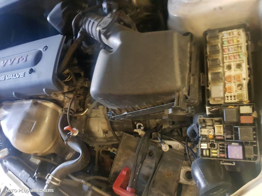 2006 Toyota Camry Right Front Door Window