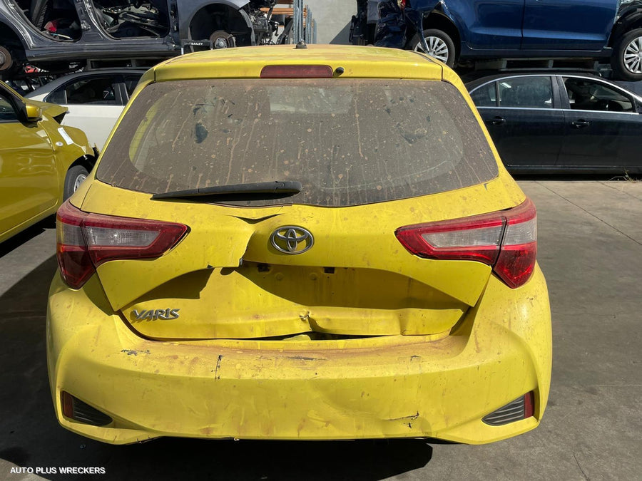 2018 Toyota Yaris Right Rear Door Window